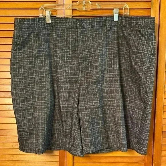 Shark Greg Norman for Tasso Elba Gray Mens Shorts Size 40 Slim Fit Quick Dry. - Picture 1 of 8